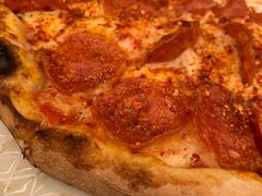 意大利辣香肠披萨-IL TEATRO 精品意大利餐厅