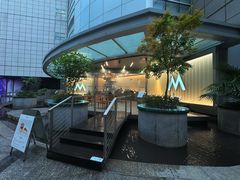 -M Stand(上海人民广场来福士店)