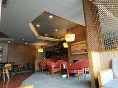 大堂-星巴克(杭州湖滨银泰E区店)
