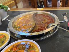 -沸炉重庆老火锅(军事博物馆店)