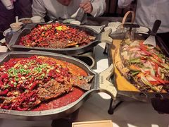 -江边城外烤全鱼(世茂广场店)