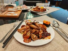 -东方红海鲜百汇(国际大厦店)