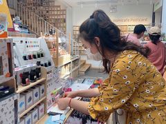 -猫的天空之城概念书店(苏州平江店)