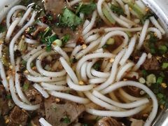 -花溪牛肉粉(八鸽岩店)