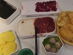 -浪里寻·臻牛养生牛肉火锅(方圆荟店)