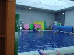 -酷游亲子游泳中心