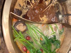 -小龙坎火锅(湖滨银泰in77店)