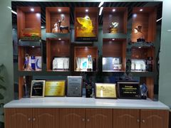 -茂菊口腔连锁(浦东南路店)