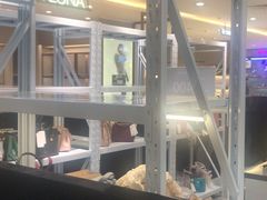 -百盛(莘庄店)
