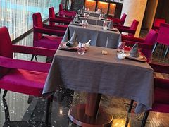 -粤尚腾香居中餐厅(首都机场希尔顿店)