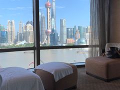 -上海外滩茂悦大酒店