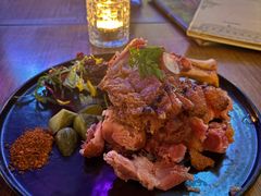 德国风味慢烤脆皮猪肘-MARU玛露音乐餐厅(大学路店)