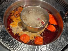 菌香鸳鸯锅-晓宇重庆火锅(赛格国际购物中心店)
