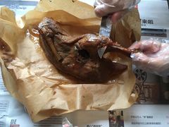 -王浩儿纪六孃甜皮鸭(乐山总店)