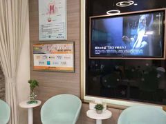 -维乐口腔(美维云门诊陆家嘴店)