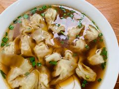 红汤馄饨-吴家馄饨