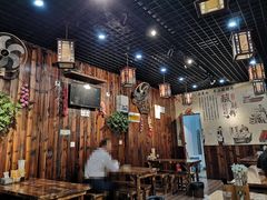 大堂-余香七手工酸辣粉(荣勋花园店)