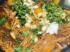 -闯关东牛排牛尾一锅香(龙源路店)