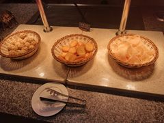 -浦东绿地铂骊酒店-POYA西餐厅(绿地东海岸国际广场店)