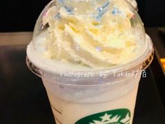 冰雪趣脆星冰乐-星巴克臻选(上海淮海百盛购物中心店)