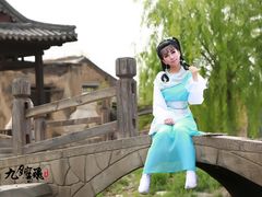 -九月鹰飞汉服摄影工作室