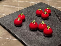 -海派悦庭·海胆烧麦·新融合菜(凯德广场店)