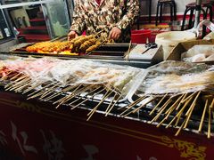 -小魏哥果仁烤面筋