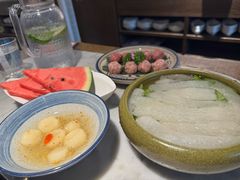 -尚尚仙·酸汤猪手·猪肚鸡火锅(华联万柳购物中心店)