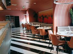 -辣八香新疆孜然串烤火锅(环球港店)