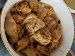 -笑来喜馄饨小笼工坊(通扬路店)