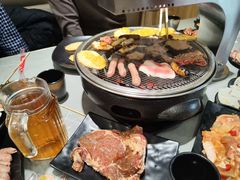 -啊美丽炭火烤肉(滑翔一店)