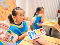 -蓝话筒·少儿成人演讲口才·主持朗诵·戏剧表演(大华第一坊店)