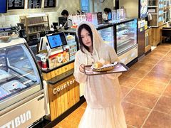 -劳顶笨咖啡(西塔店)