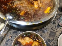-肖肖酸萝卜鱼火锅(总店)
