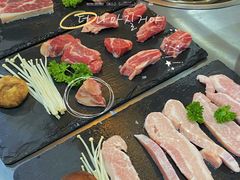-黑豚黨韩国烤肉料理(悦然时光店)