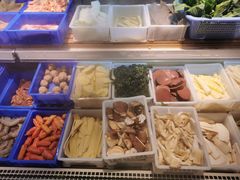 -成都你六姐·牛肉冒菜(上海环宇荟店)