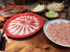 -憨铁匠火锅(红山6979店)
