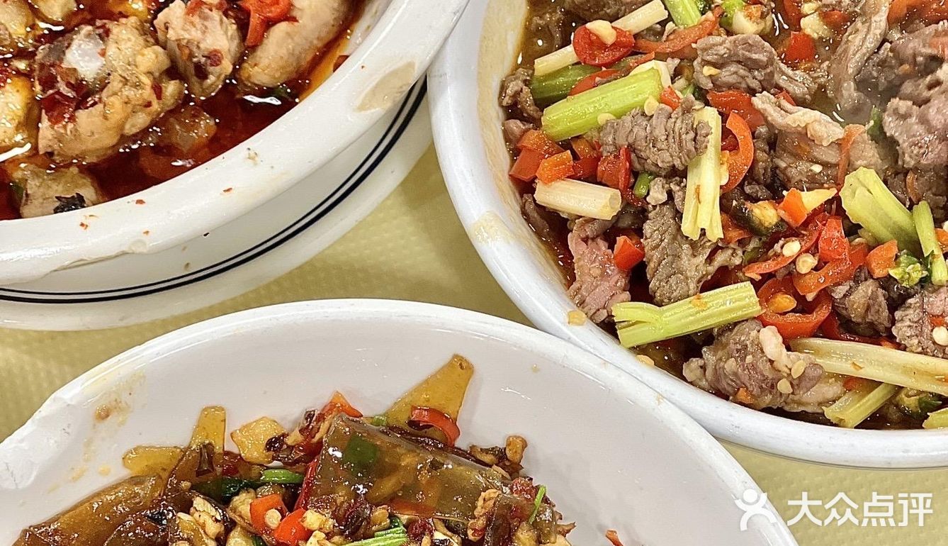 广州探店|干饭人必去的宝藏湘菜辣椒炒肉！