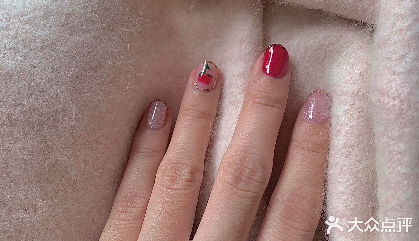 东莞探店|新年做个粉色美甲招招桃花🌸