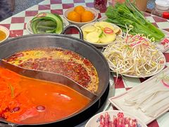 -赵美丽重庆火锅(西安直营总店)