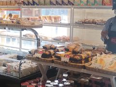 面包甜点陈列柜-85度C(北京右安门外店)