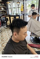 -豪帅男士理容馆