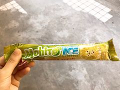 -全家便利店(襄阳南路店)