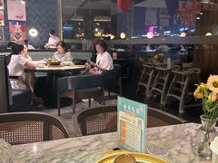-东南里湖景餐厅·新闽菜(浦西万达店)