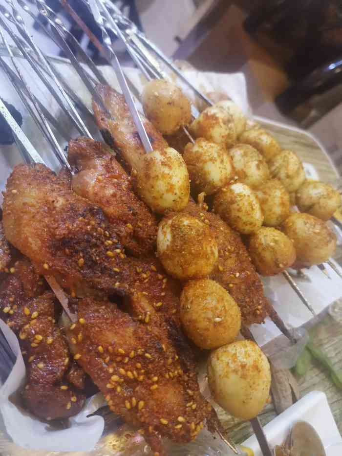 二毛电烤串(南海街店)-"【夭夭探店】来过很多次的烧烤店啦!生意.