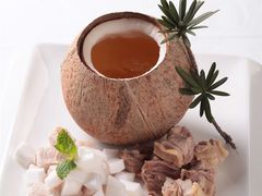 椰子炖鸡汤-喜宴又一村·粤菜·茶点·海鲜(壹方天地店)