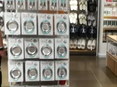 -名创优品(天河区正佳广场二店)