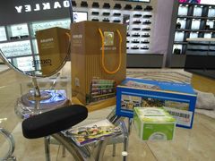 我配好了眼镜，店里送的眼镜盒，眼镜布，眼镜清洁纸-精益眼镜(春熙路店)