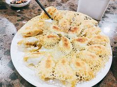 -周家大连水饺(美专校街店)