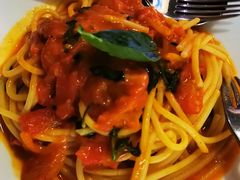 -卡佩罗意大利餐厅及酒吧Al Cappello Trattoria